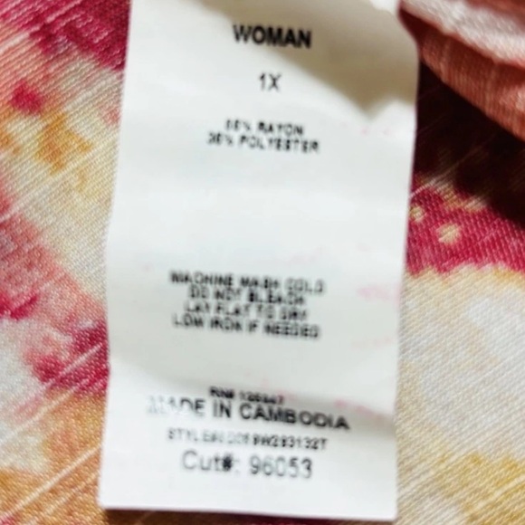 Cocomo Woman Floral Pleated Flutter Sleeve Tropical Popover Top size 1X - Picture 5 of 9